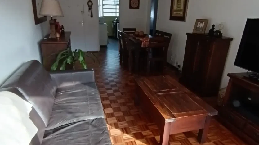 21 De Septiembre Y Luis De La Torre , Próximo A José Ellauri