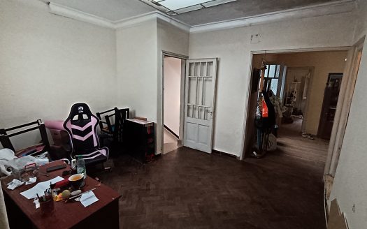 Próximo A La Rambla Casa En Planta Alta Apta Para Vivienda O Comercio/consultorios