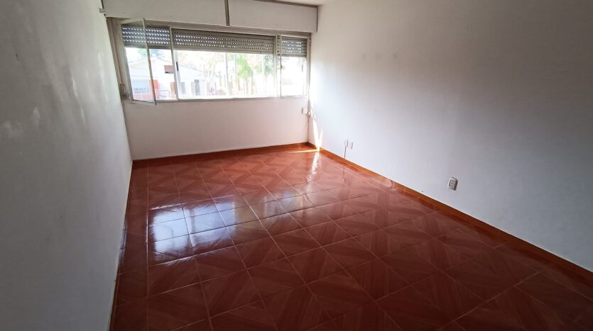 Muy Próximo Av. Italia Y Caldas
