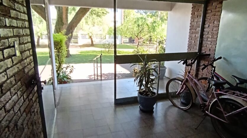 Muy Próximo Av. Italia Y Caldas