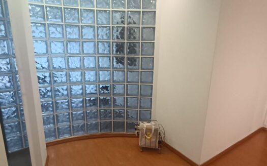 Consultorio Odontológico Torre De Los Caudillos